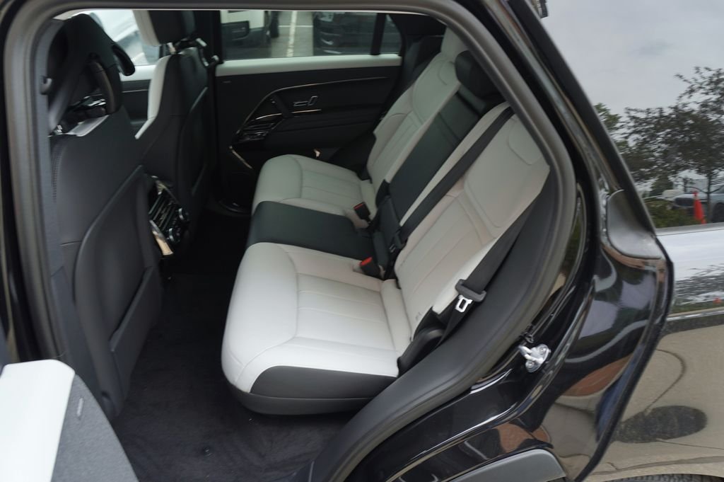Certified Used 2026 Black Land Rover Dynamic SE image 35