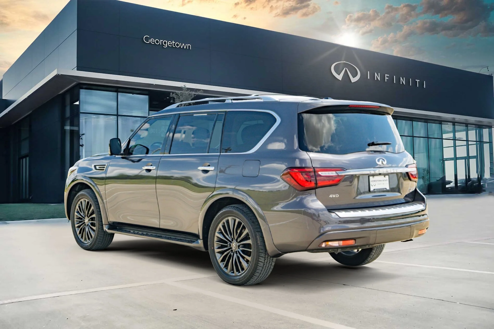 Certified Used 2024 Gray INFINITI Premium Select image 6
