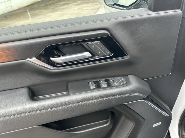 Certified Used 2025 Summit White GMC Denali image 17