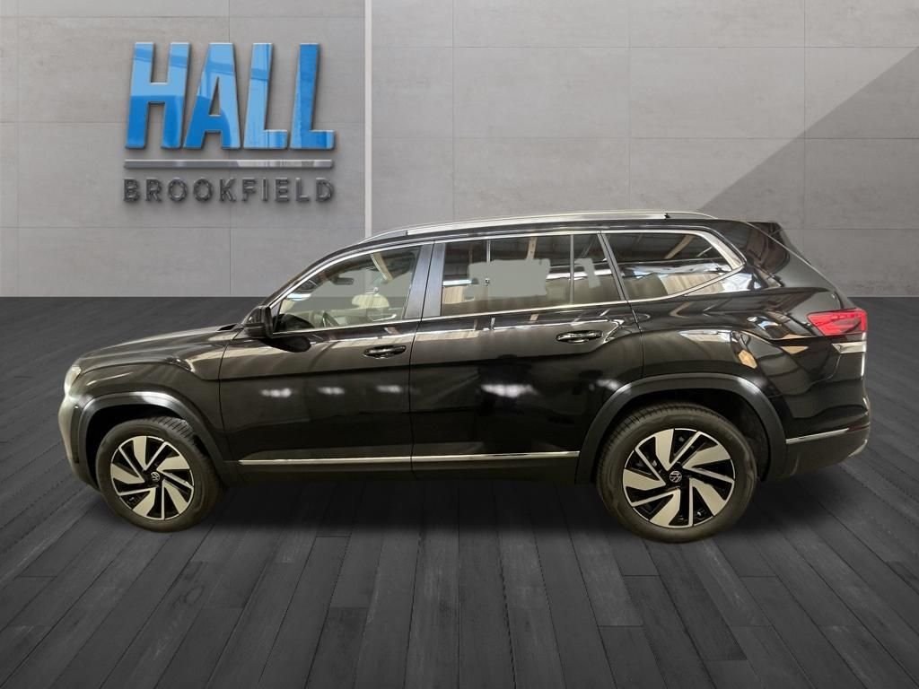 New 2026 Black Volkswagen 2.0T SEL image 2
