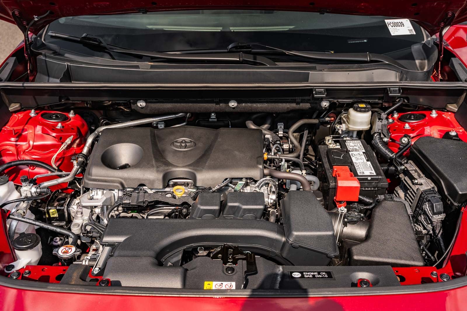 2023 Toyota RAV4 LE - Photo 20