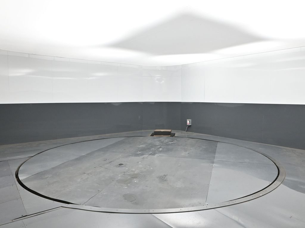 New 2026 Bright White Clear-Coat Exterior Paint RAM High Roof image 22