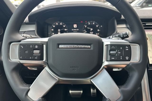 New 2026 Santorini Black Land Rover  image 24