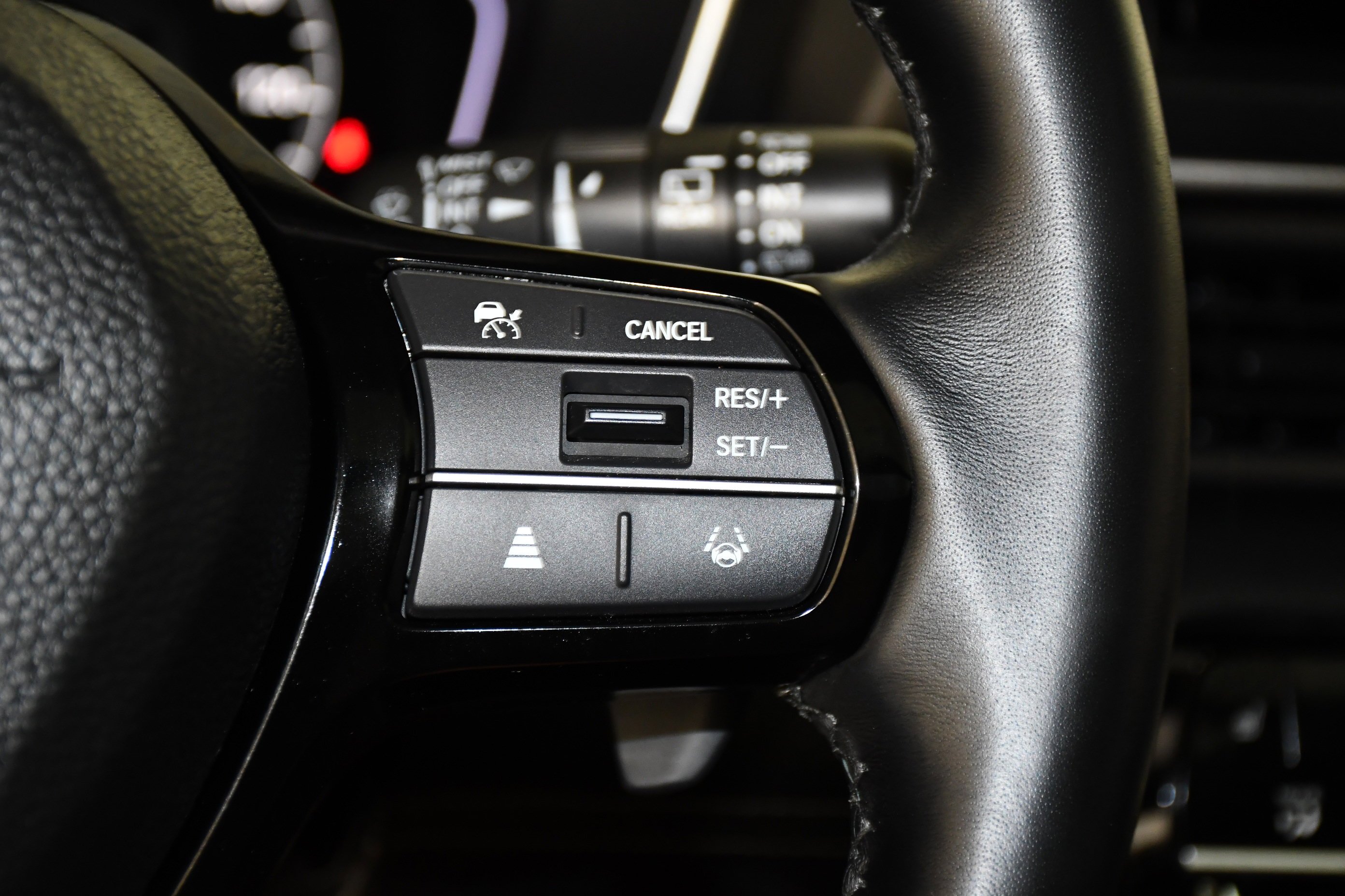 Used 2025 Gray Pearl Honda Touring image 21