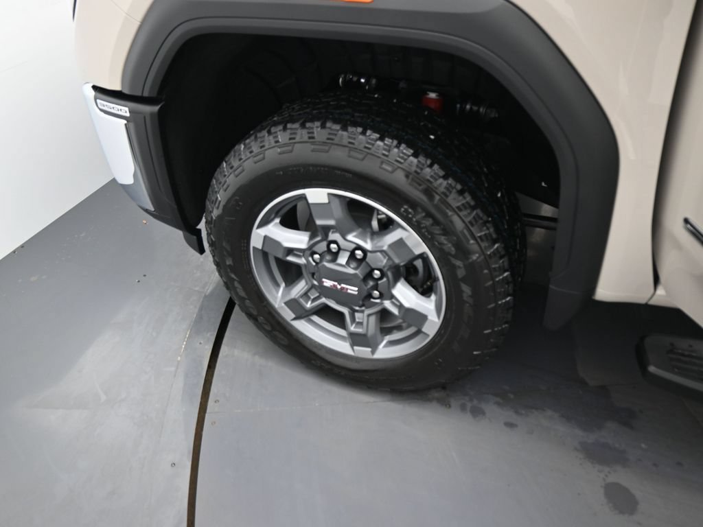 2026 GMC Sierra 3500HD SLE - Photo 10