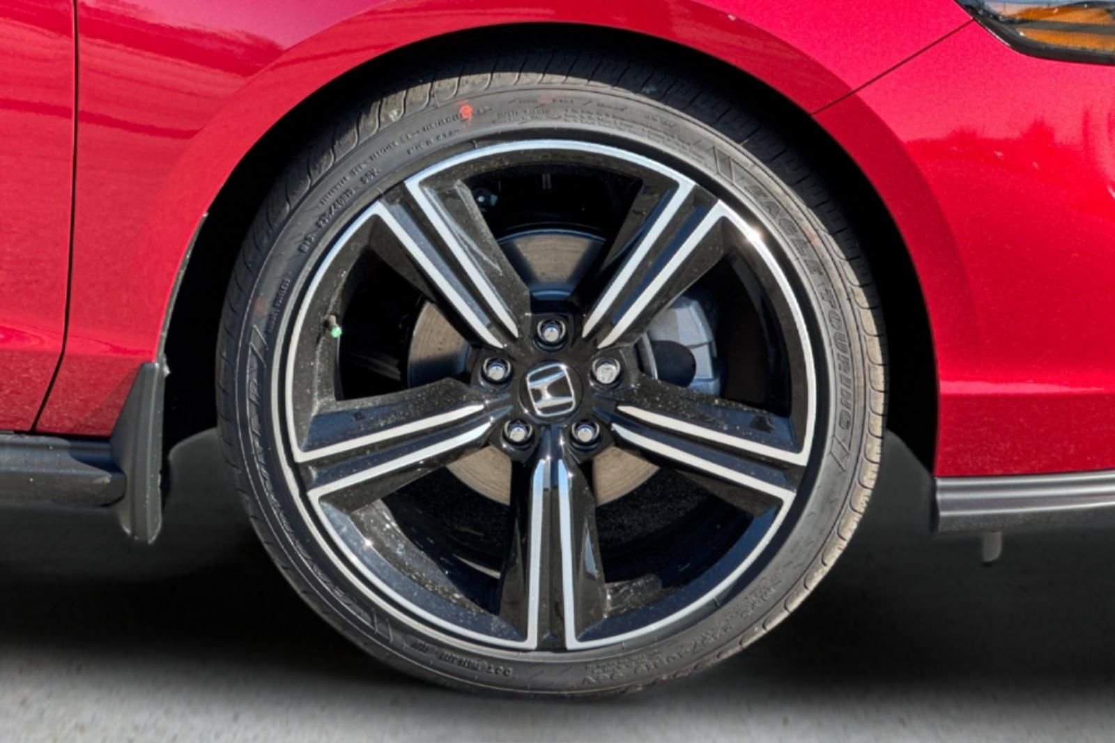 New 2026 Radiant Red Metallic Honda SE image 31