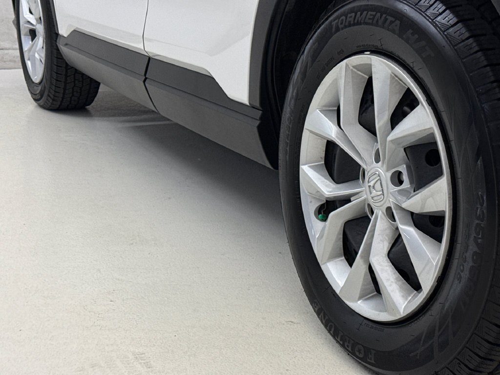 2025 Honda CR-V LX - Photo 10