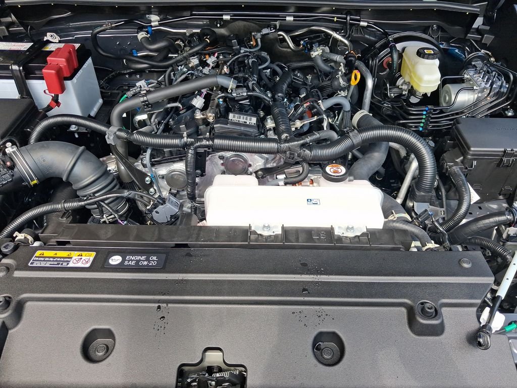 Used 2026  Toyota SR5 image 9
