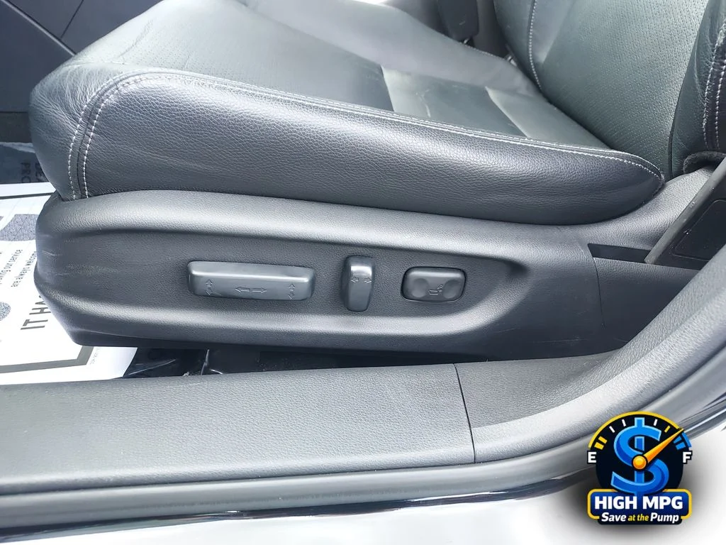 Used 2017 Black Honda EX-L image 10