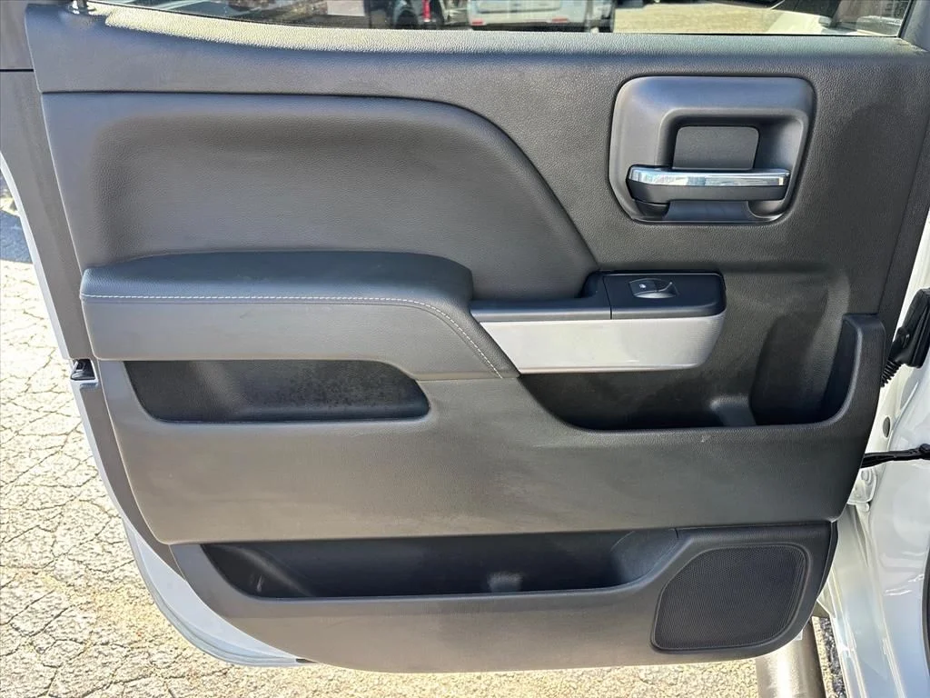 Used 2018 Beige Chevrolet LT image 18