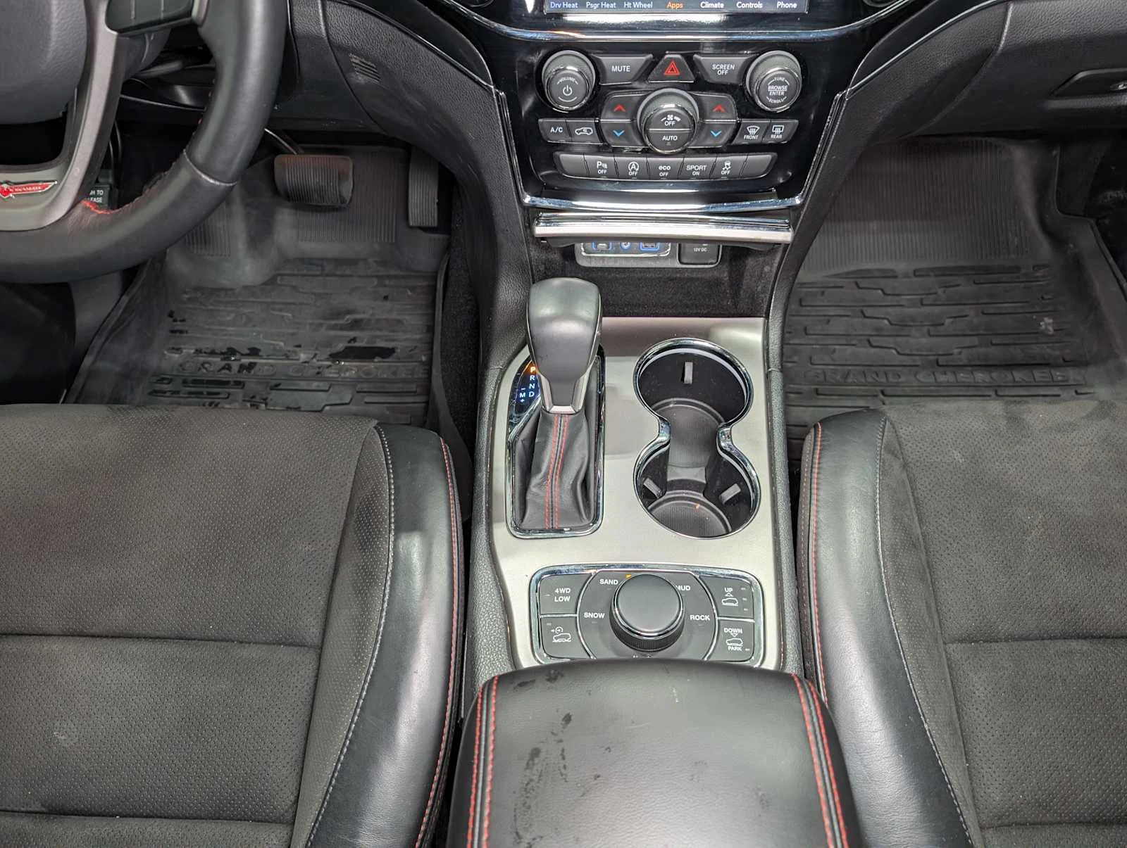 Used 2019 Granite Crystal Metallic Clearcoat Jeep Trailhawk image 20