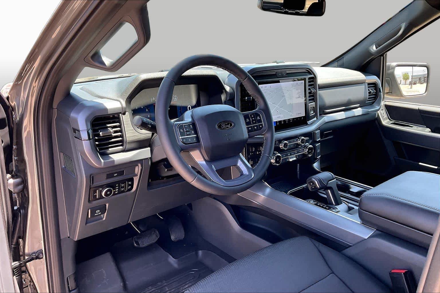 New 2026 Carbonized Gray Metallic Ford XLT image 8