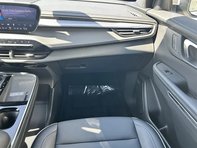 Used 2025 WHITE BUICK Preferred image 37