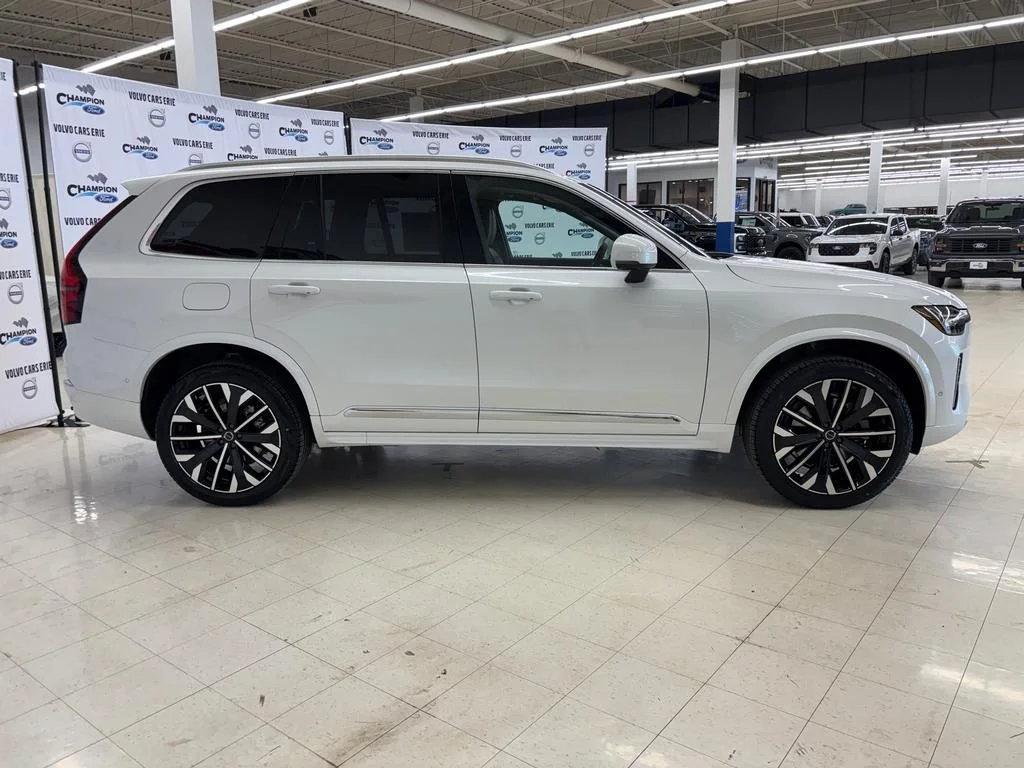 New 2026 Crystal White Volvo Ultra image 5