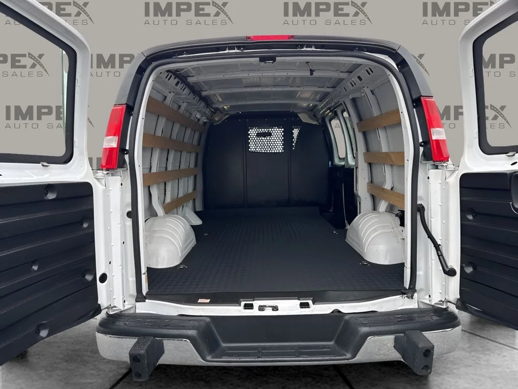 Used 2024 White Chevrolet Work Van image 21