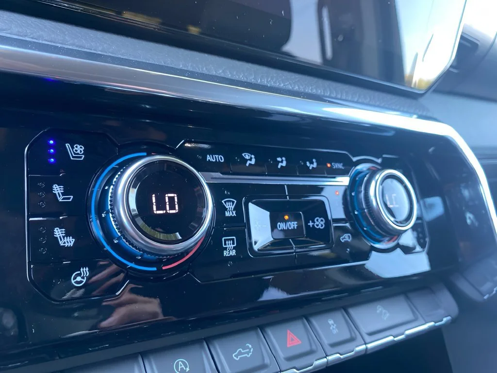 New 2026 Glacier White Tricoat GMC Denali image 26