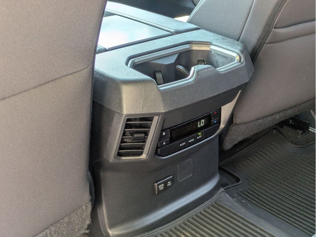 2023 Toyota Sequoia SR5 - Photo 11