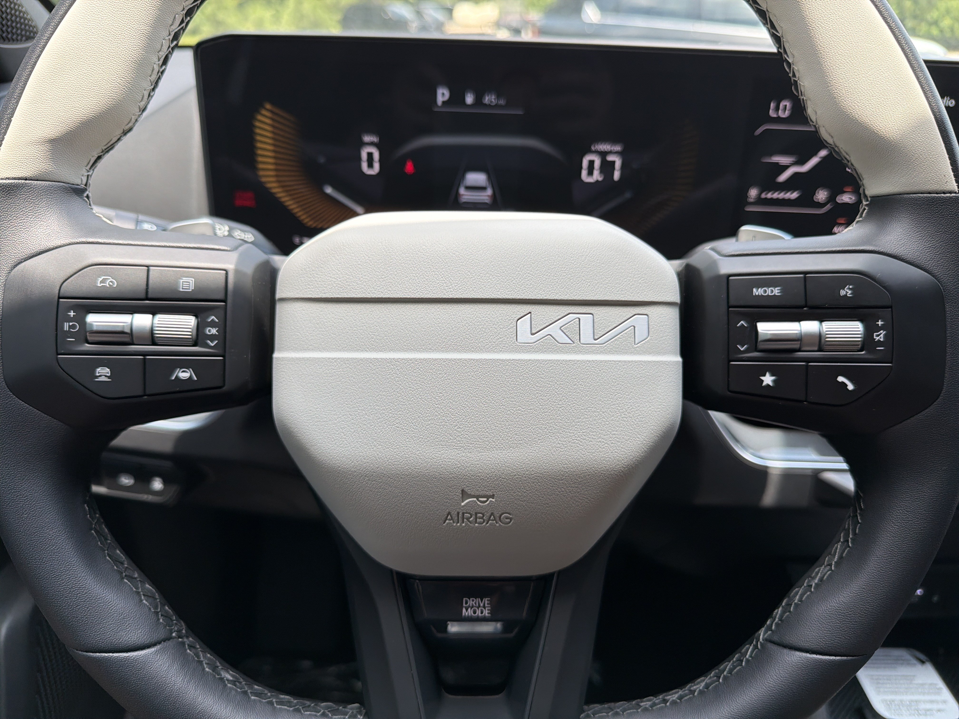 New 2026 Snow White Pearl Kia GT-Line image 13