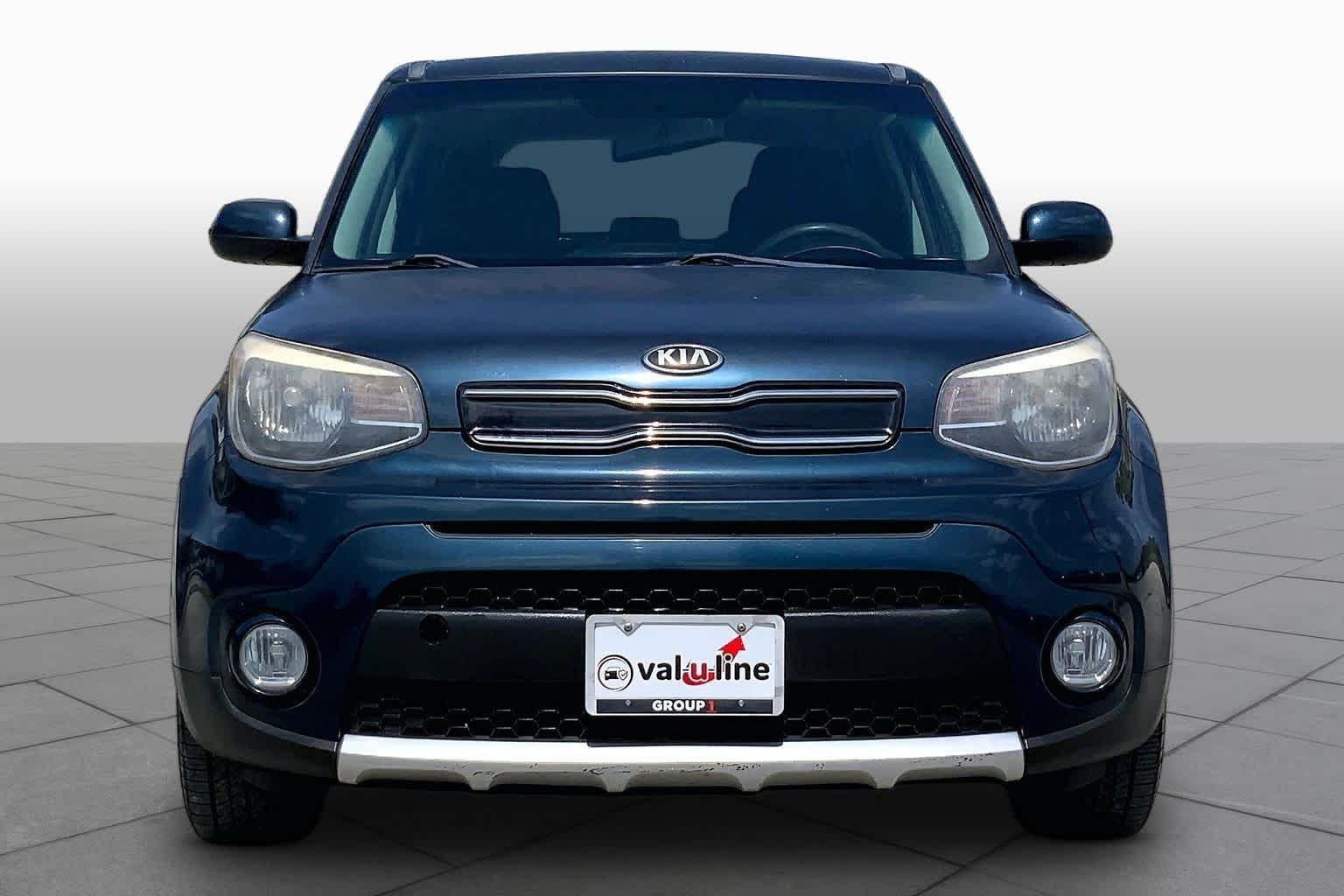 Used 2018 Mysterious Blue Kia + image 4