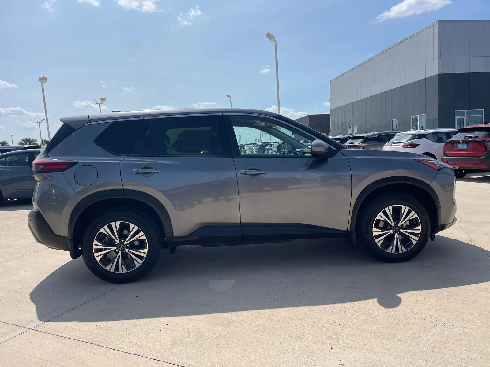 Used 2023 Gray Nissan SV image 6