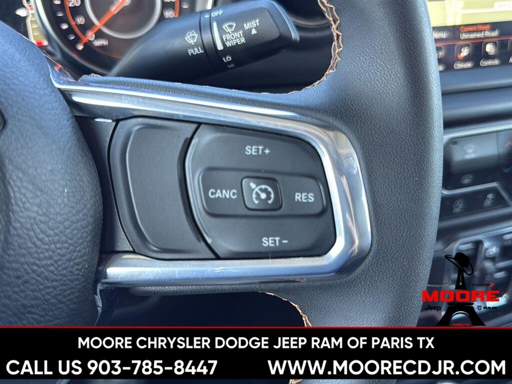 Used 2023 Black Clearcoat Jeep High Altitude image 16