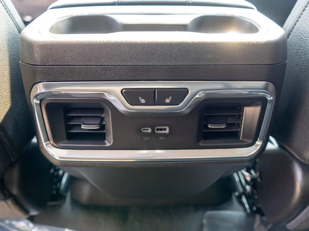 2026 GMC Sierra 1500 Denali - Photo 14