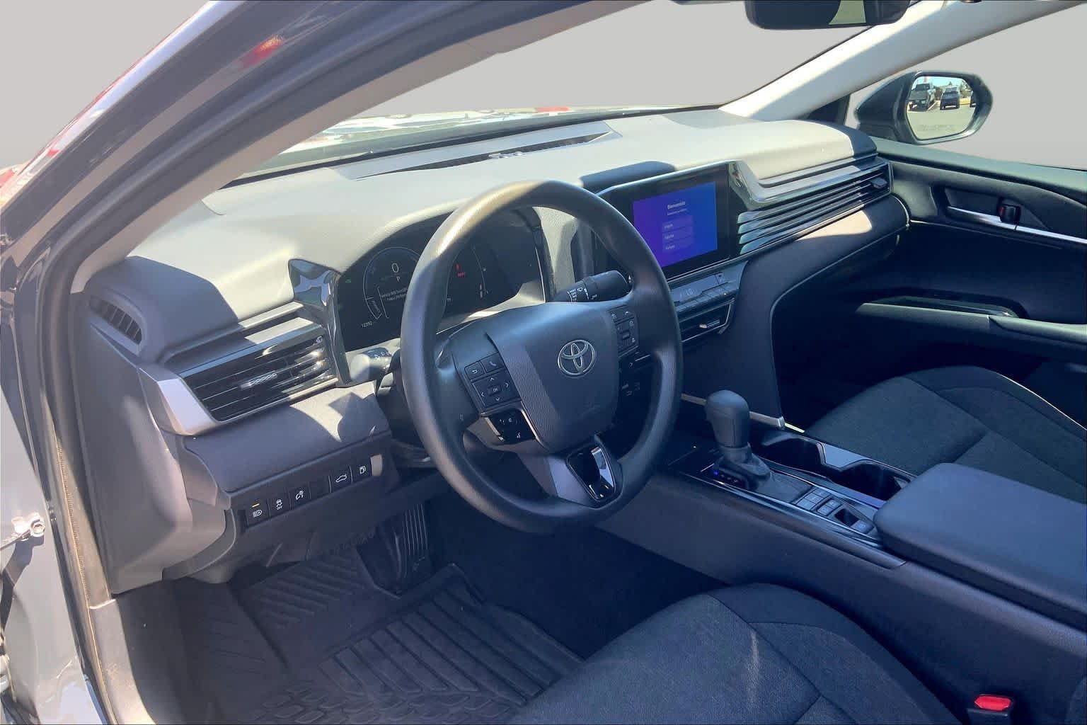 Used 2026 Underground Toyota LE image 18