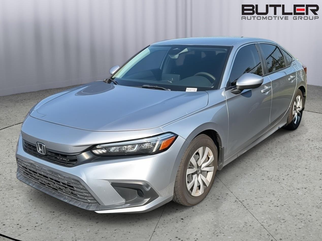 Used 2024 Lunar Silver Metallic Honda LX Sedan CVT image 1