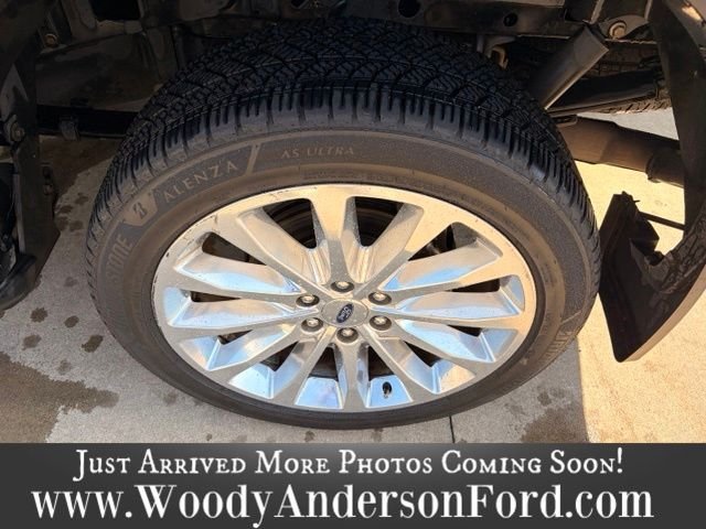 Used 2019 Agate Black Metallic Ford Limited image 8