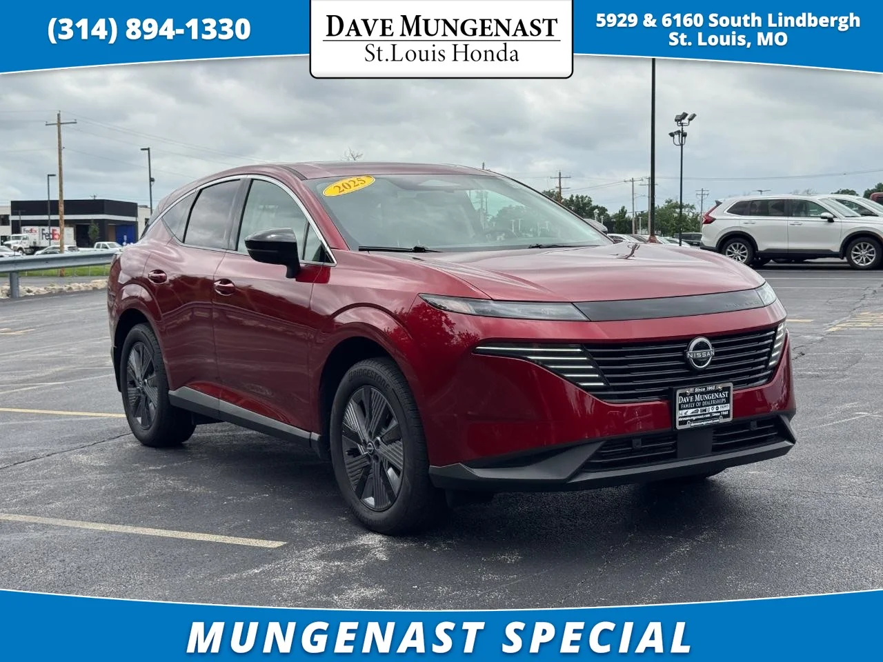 Used 2025 Scarlet Ember Tintcoat Nissan SL image 1