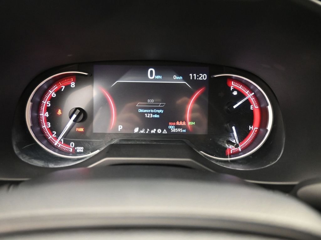2023 Toyota RAV4 XLE - Photo 18