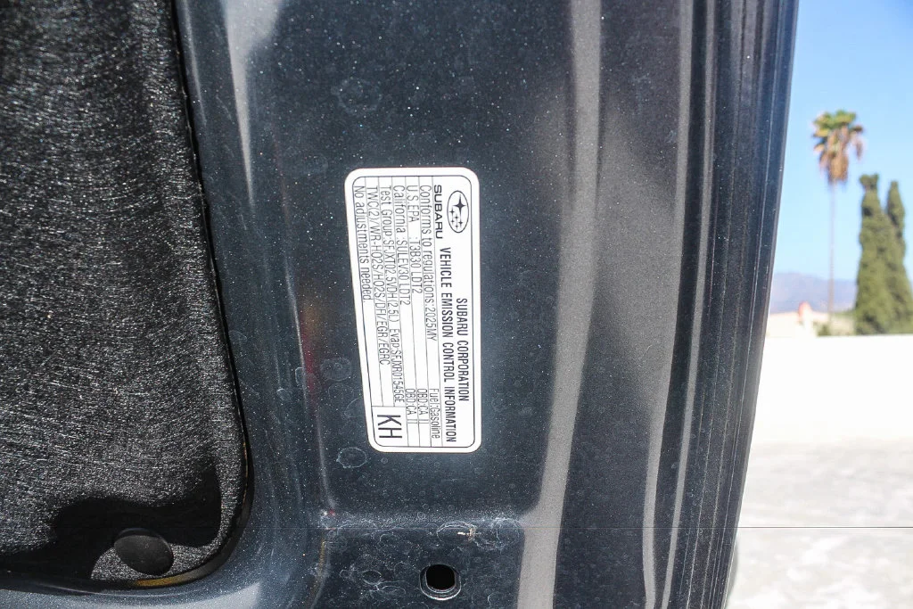 Used 2025 Gray Metallic Subaru Premium image 30