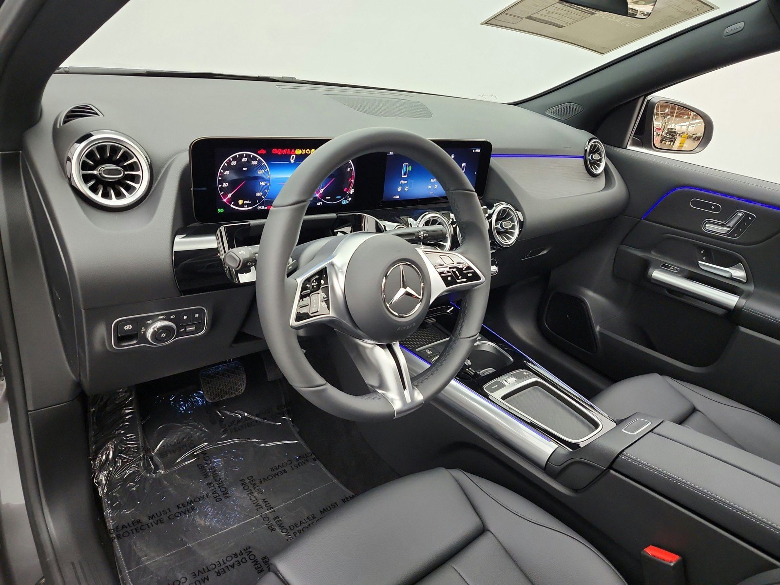 New 2026 Mountain Grey Metallic Mercedes-Benz GLA 250 SUV image 24
