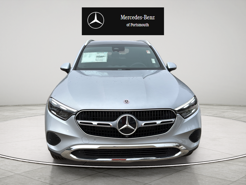 Used 2026 Silver Mercedes-Benz GLC 300 image 8