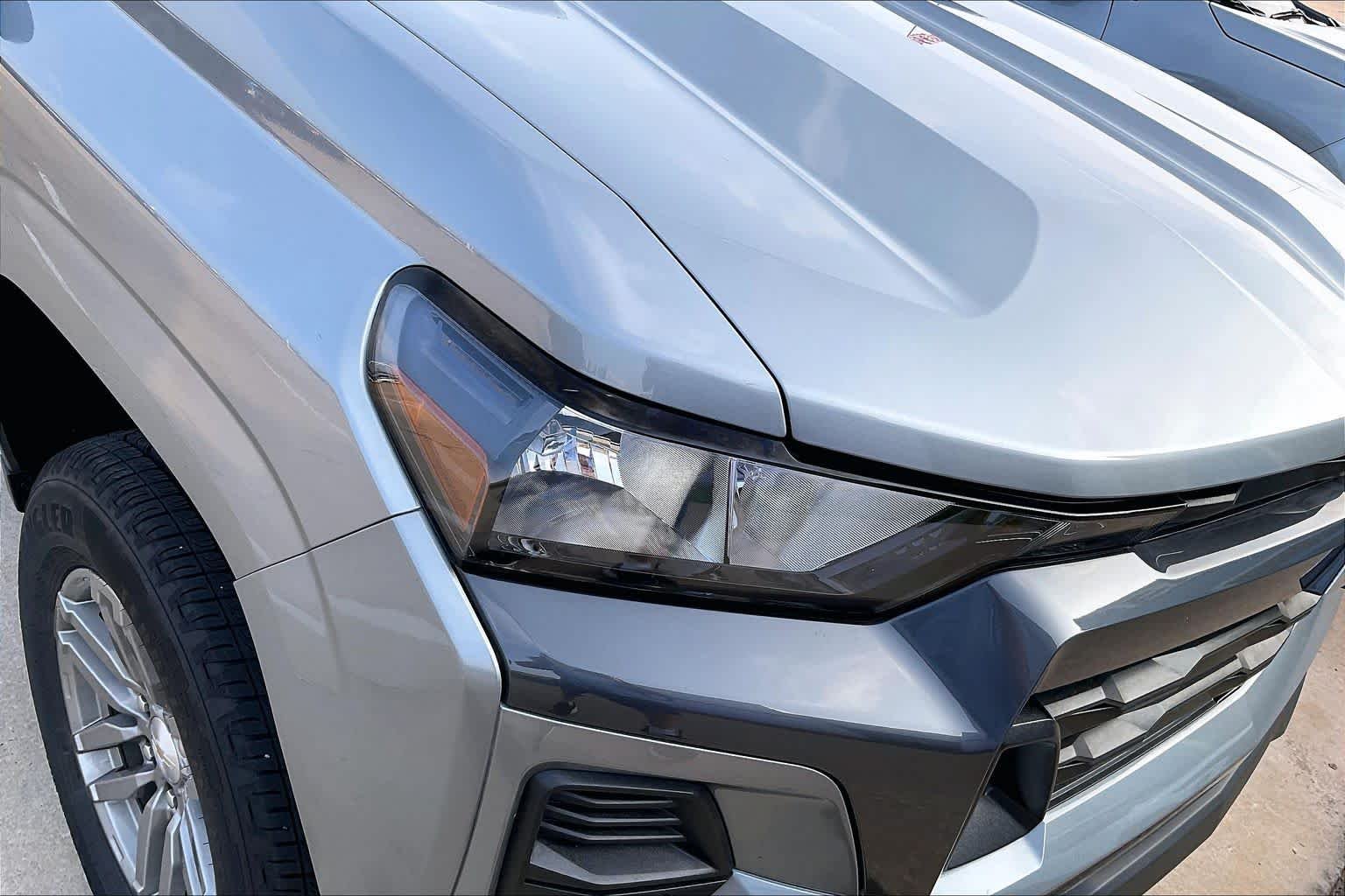 2024 Chevrolet Colorado LT - Photo 27