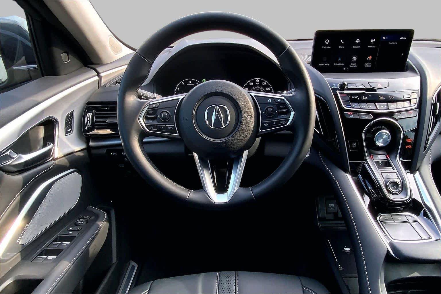 Used 2023 Liquid Carbon Metallic Acura w/Technology Package image 6