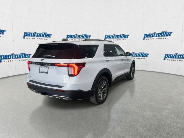 New 2026 Space White Metallic Ford Active image 10