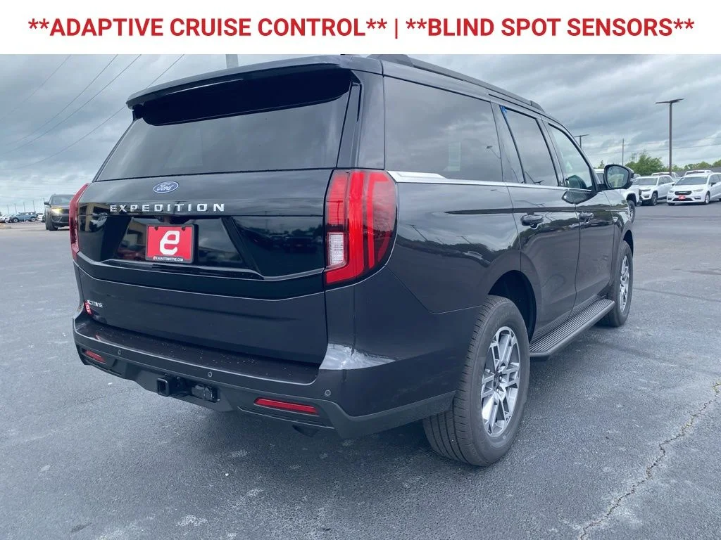 New 2026 Dark Matter Gray Metallic Ford Active image 8