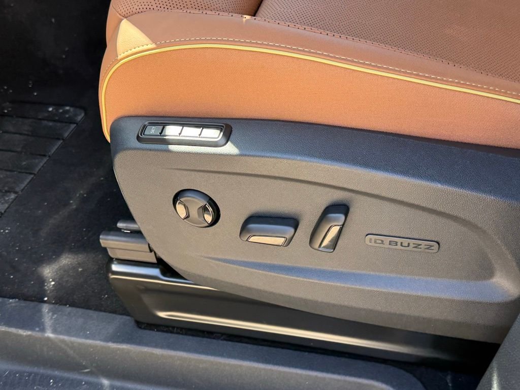 2025 Volkswagen ID. Buzz Pro S - Photo 9