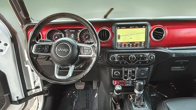 Used 2022 White Jeep Unlimited Rubicon image 10