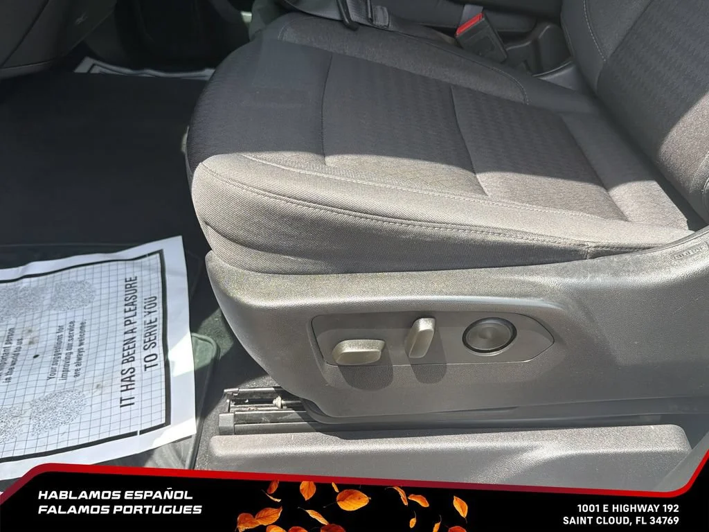Used 2024 Summit White Chevrolet Custom image 14