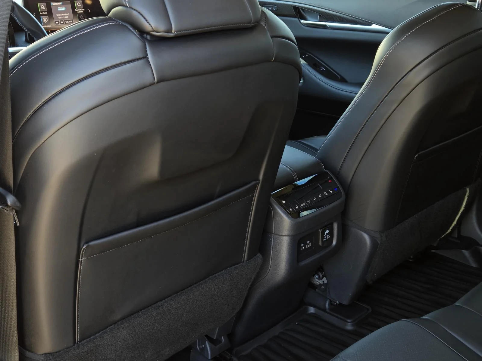 Used 2025 Harbor Gray INFINITI SENSORY image 37