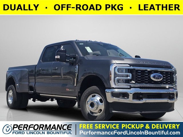 2026 Ford Super Duty F-350 DRW LARIAT