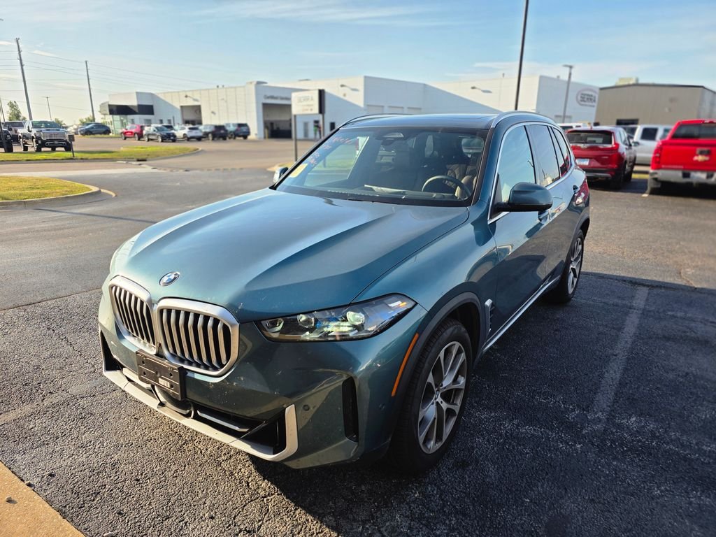 Used 2024 Blue Ridge Mountain Metallic BMW xDrive40i image 2