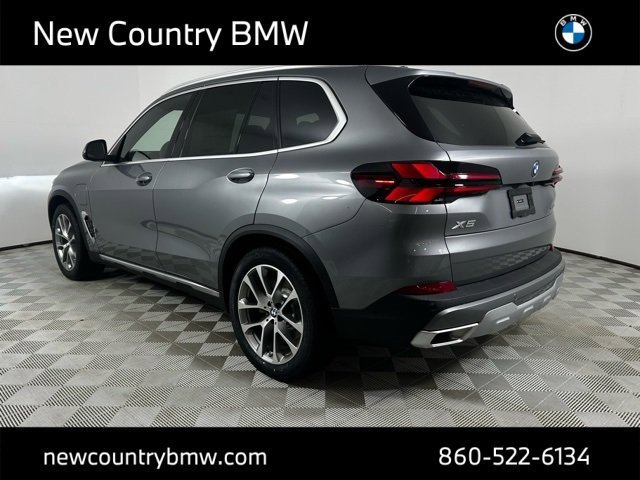 Used 2026 Skyscraper Grey Metallic BMW xDrive50e image 6
