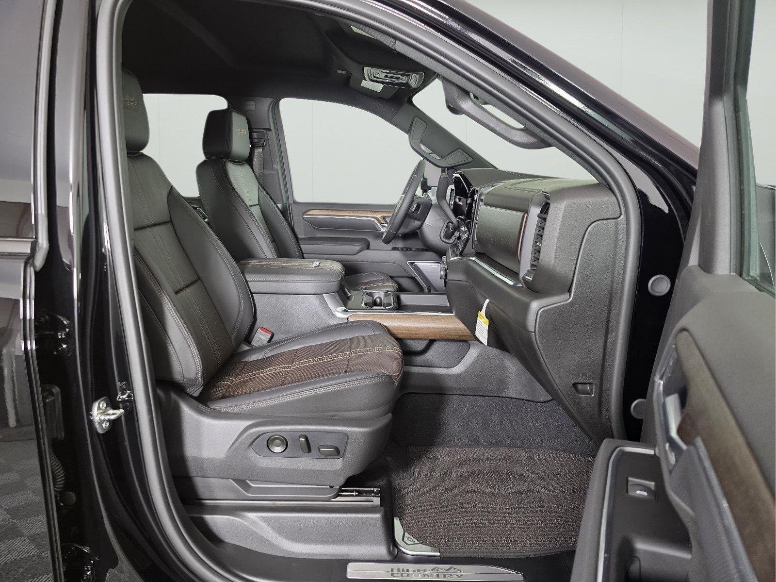 2026 Chevrolet Silverado 2500 HD High Country - Photo 25