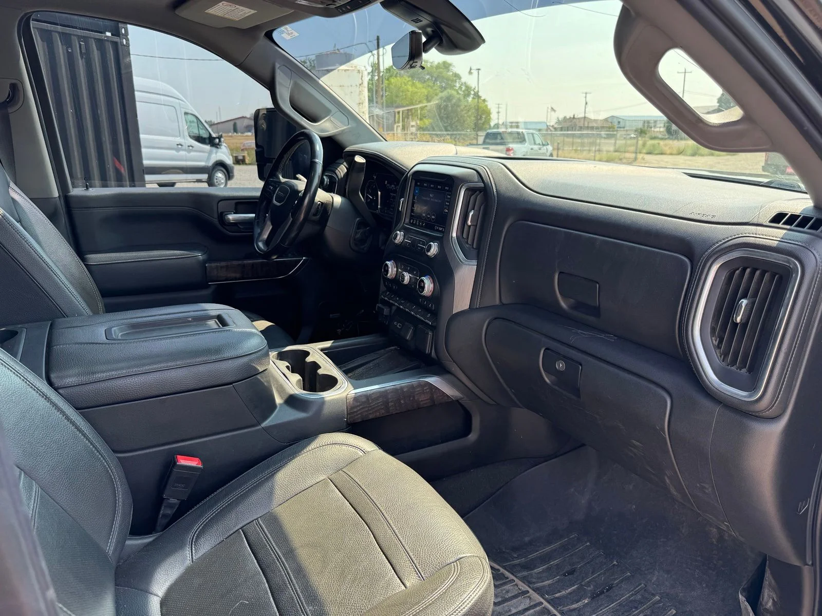 Used 2021  GMC Denali image 14