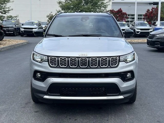 Used 2025 Silver Jeep Limited image 7
