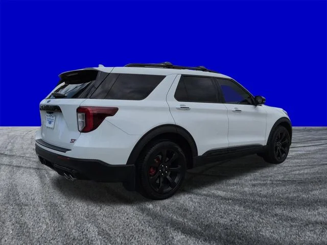 Certified Used 2023 Star White Ford ST image 4