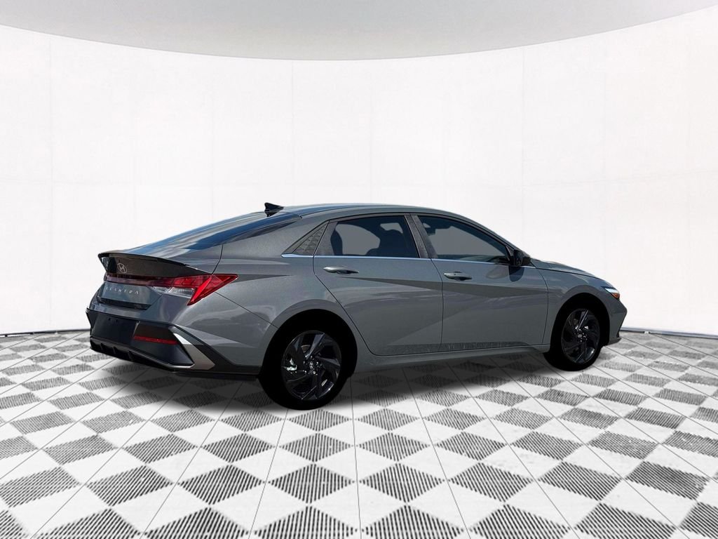 New 2026 Gray Hyundai SEL Sport image 13